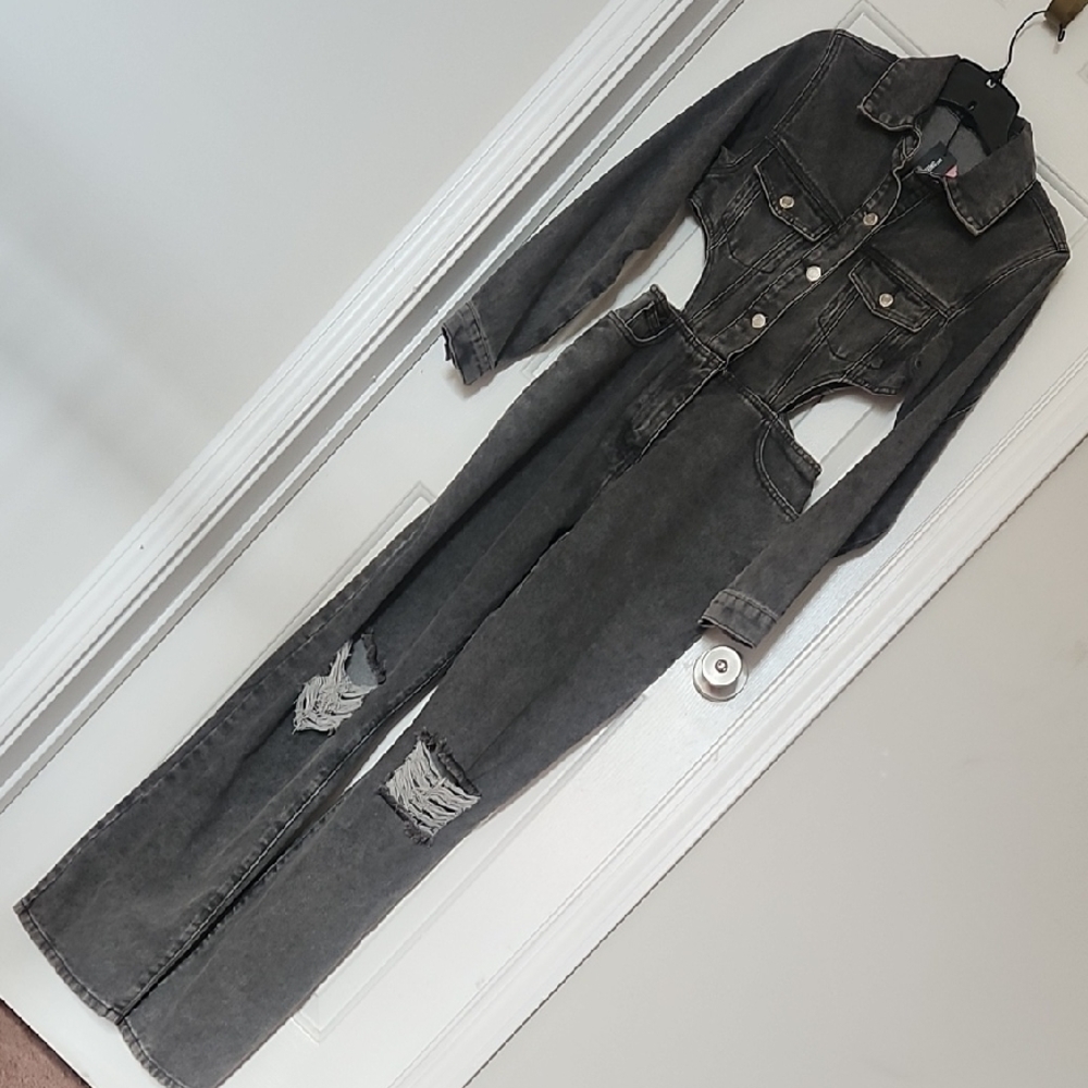 PrettyLittleThing Charcoal Distressed Jumpsuit